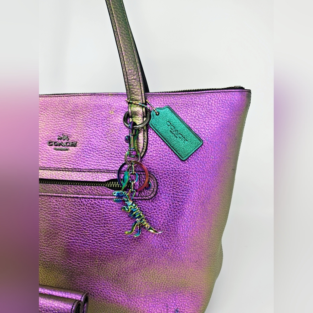 RARE! Bespoke Coach Hologram Oil Slick Taylor Tote & Wallet Set w/ Rexy Charm - Picture 5 of 17